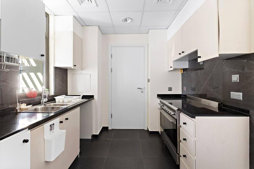 Elegant 3 Bedroom Damac Hills 2